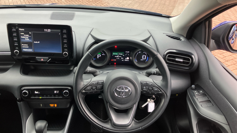 Toyota Yaris 1.5 Hybrid Design 5dr CVT Hybrid Hatchback